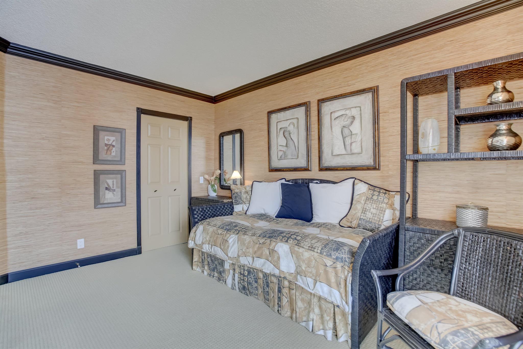 HARBORSIDE - Residential