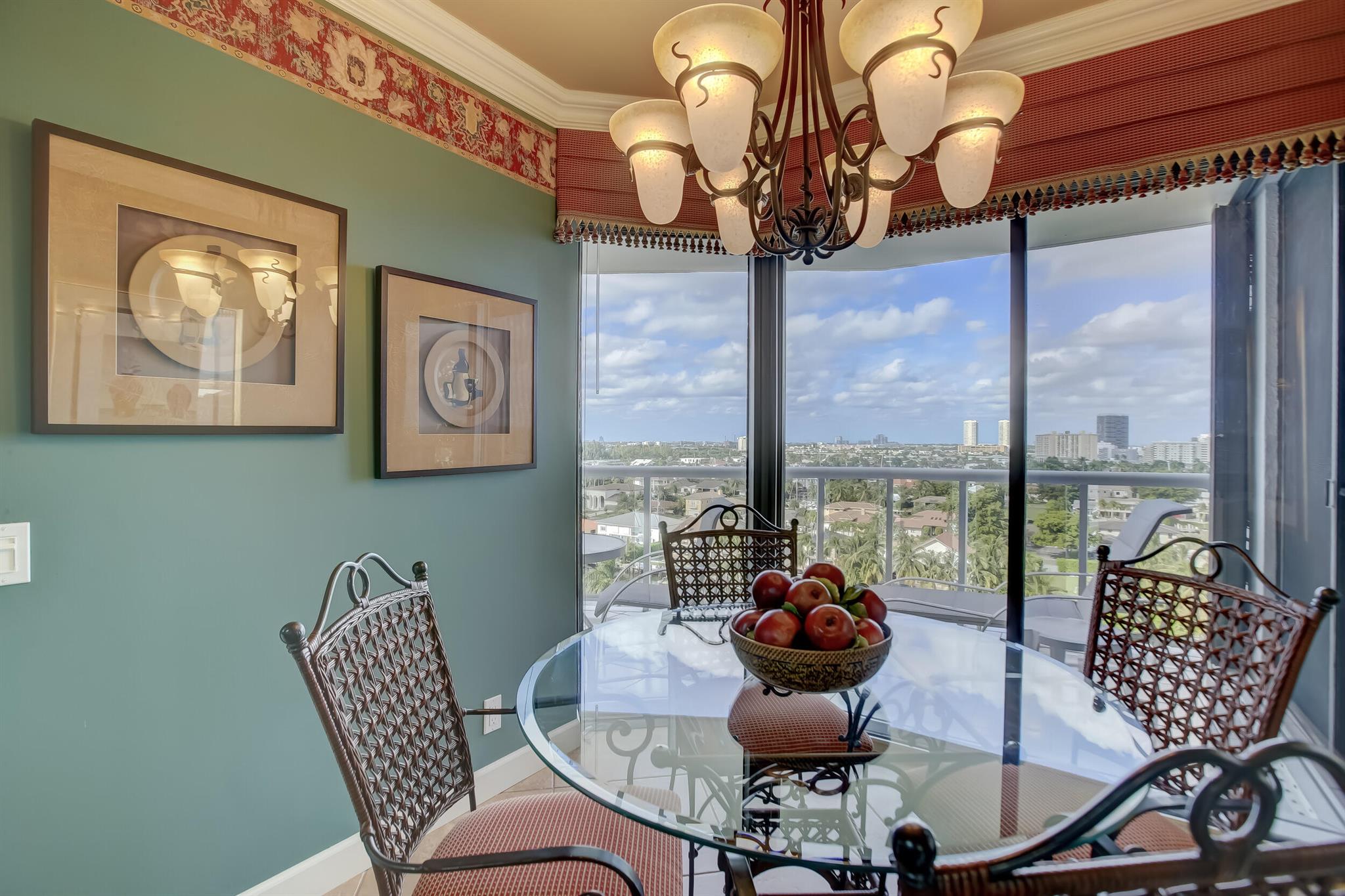 HARBORSIDE - Residential