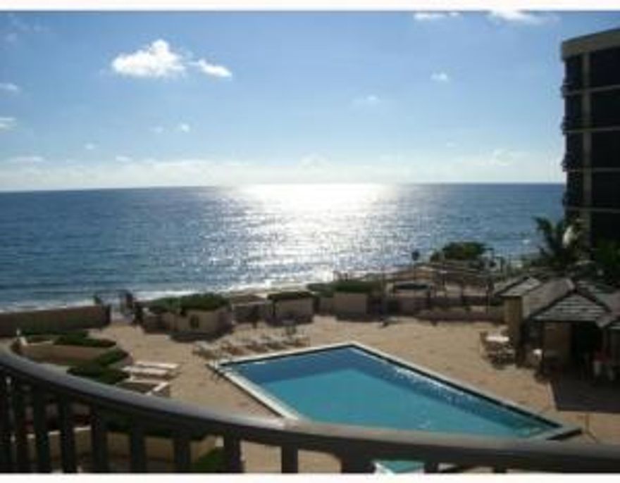 Direct Ocean view!  Lovely unit with remodeled kitchen.  Great space.