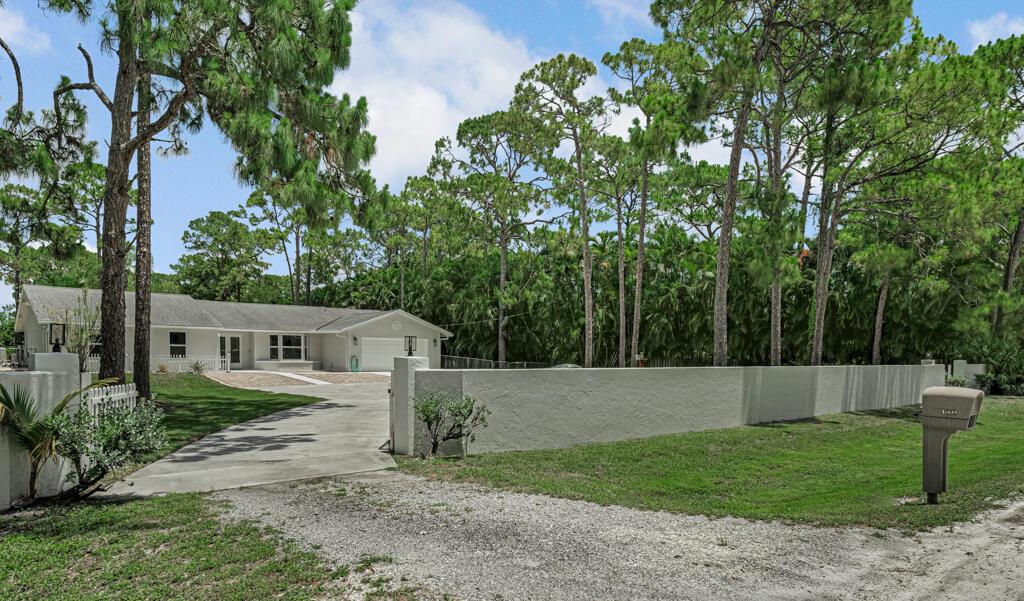 11849 59th Street N