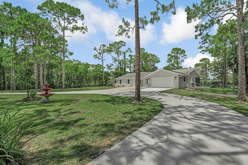 11849 59th Street N