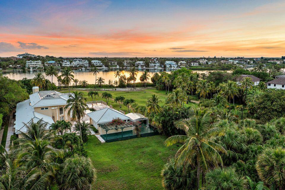 ITALANDCO PLAT ONE - Residential