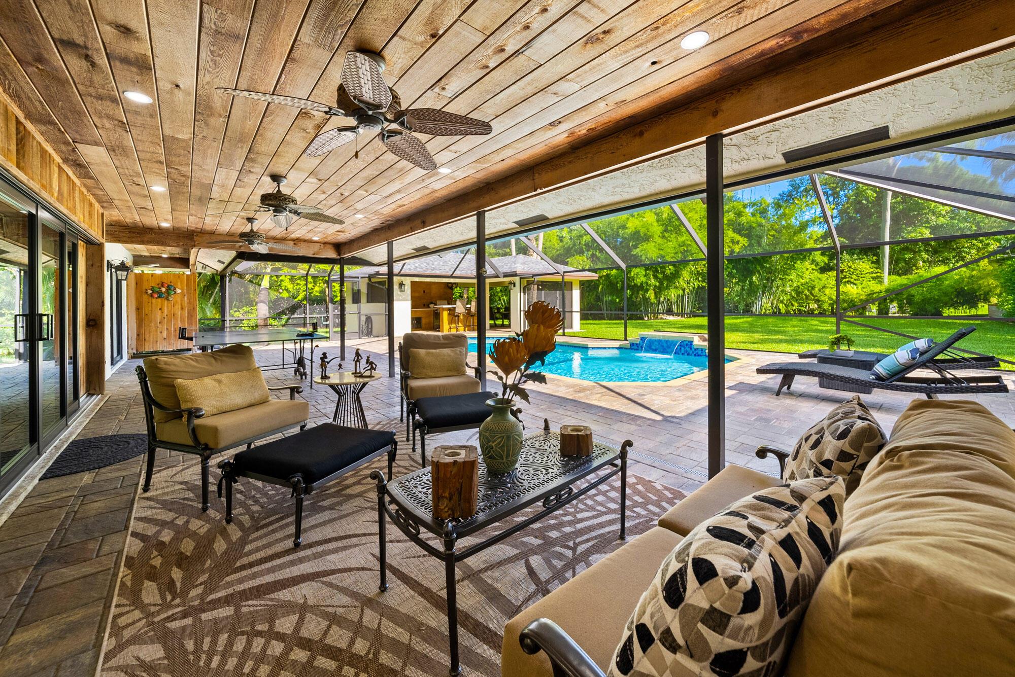 PINEWOOD EAST OF WELLINGT - Residential