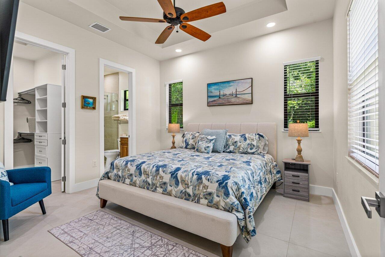 PINEWOOD EAST OF WELLINGT - Residential