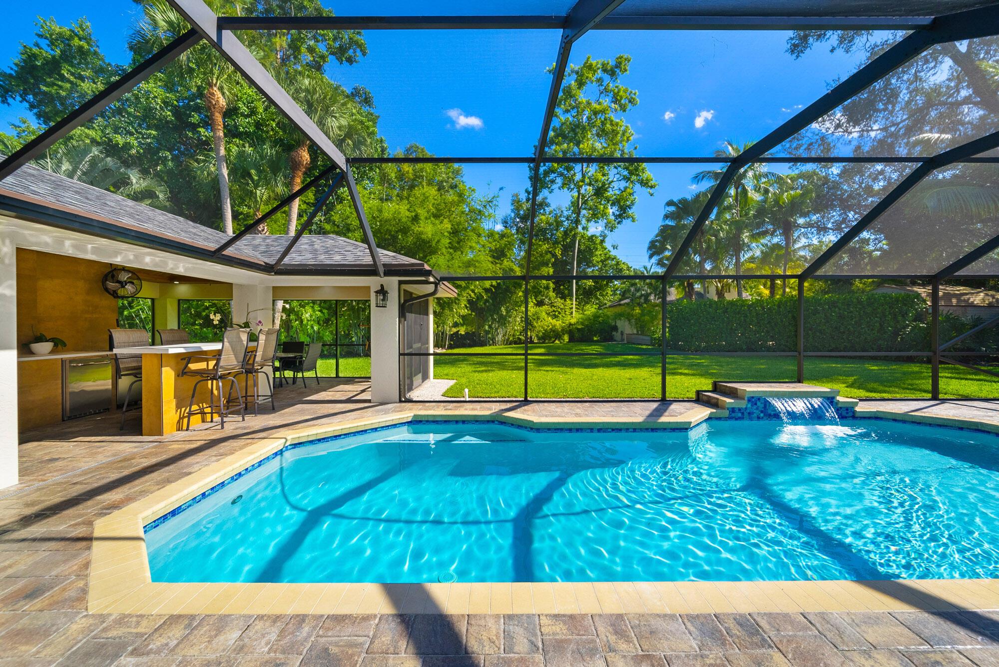 PINEWOOD EAST OF WELLINGT - Residential