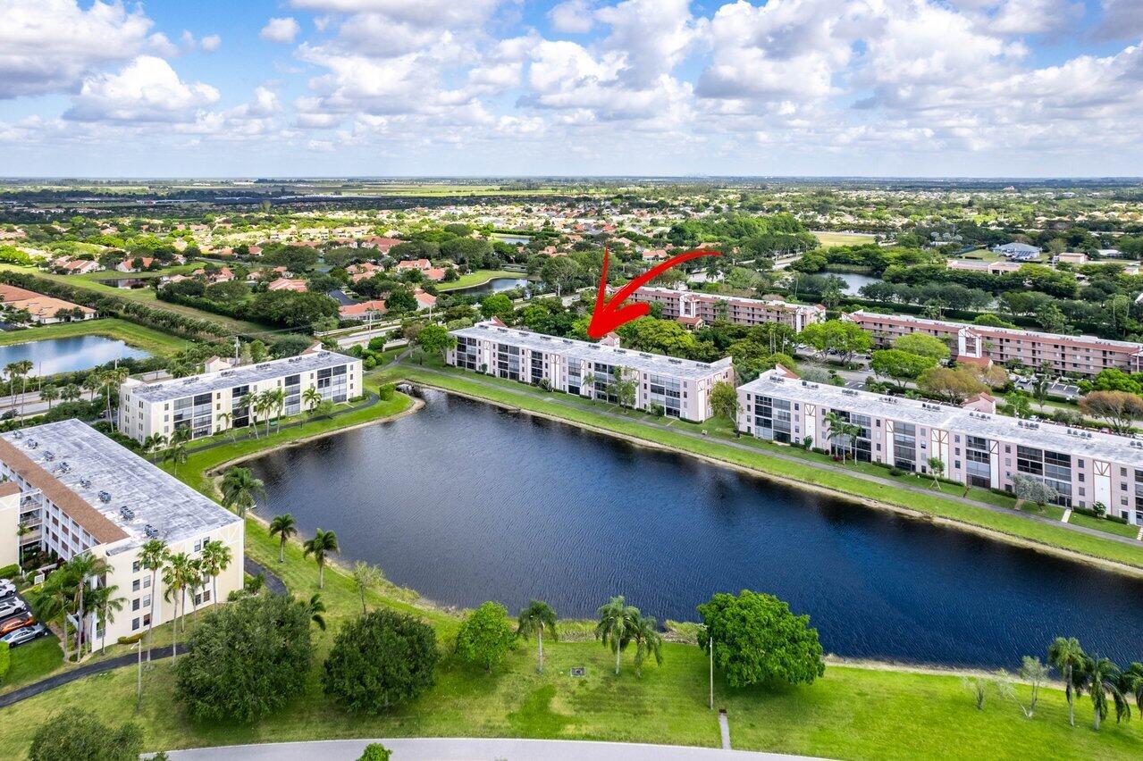 HUNTINGTON LAKES SEC FOUR CONDOS - Residential Lease