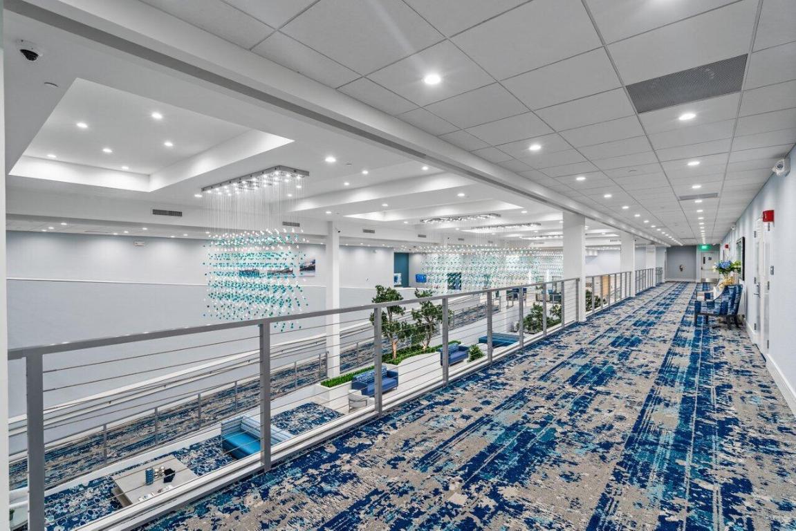 HUNTINGTON LAKES SEC FOUR CONDOS - Residential Lease