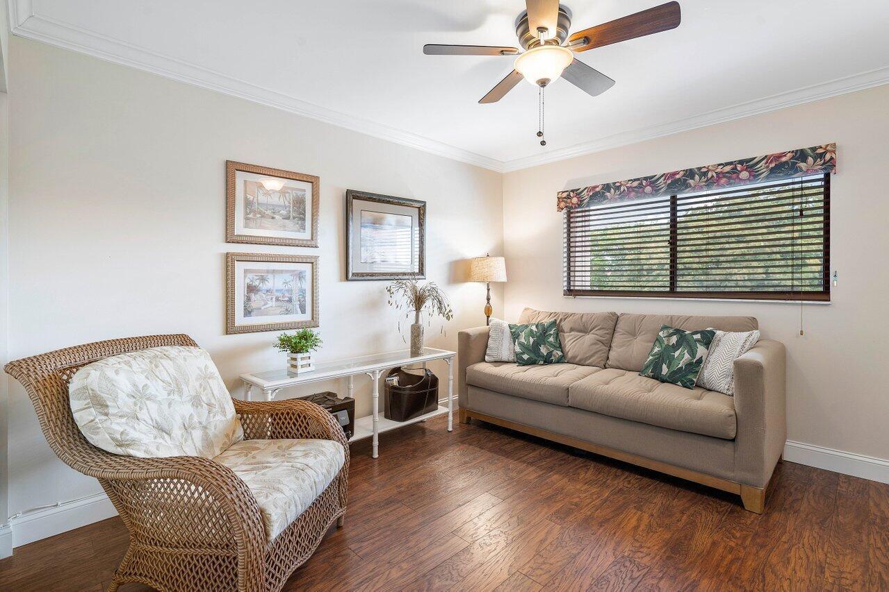 HUNTINGTON LAKES SEC FOUR CONDOS - Residential Lease