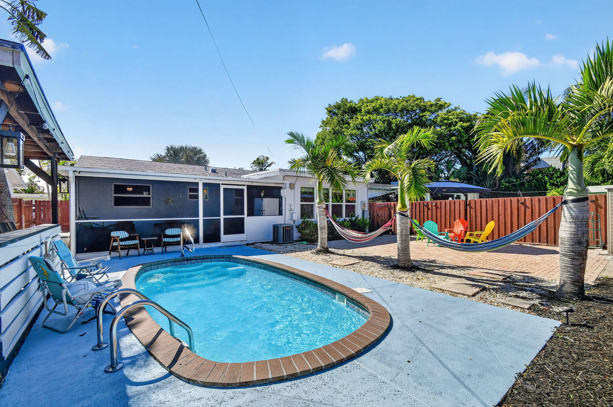 NORTH LAKE WORTH - Residential