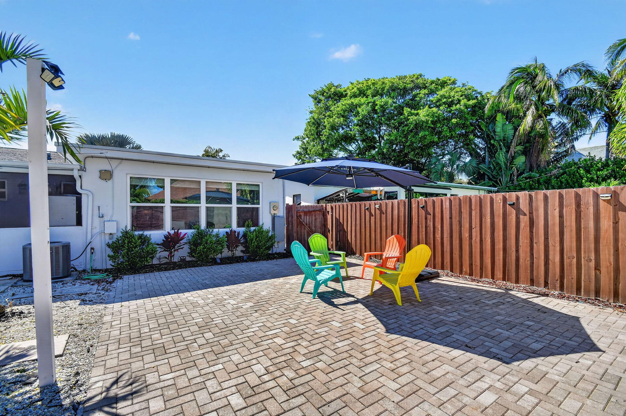 NORTH LAKE WORTH - Residential