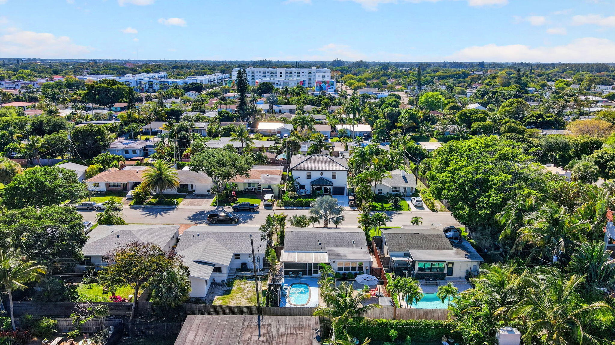 NORTH LAKE WORTH - Residential