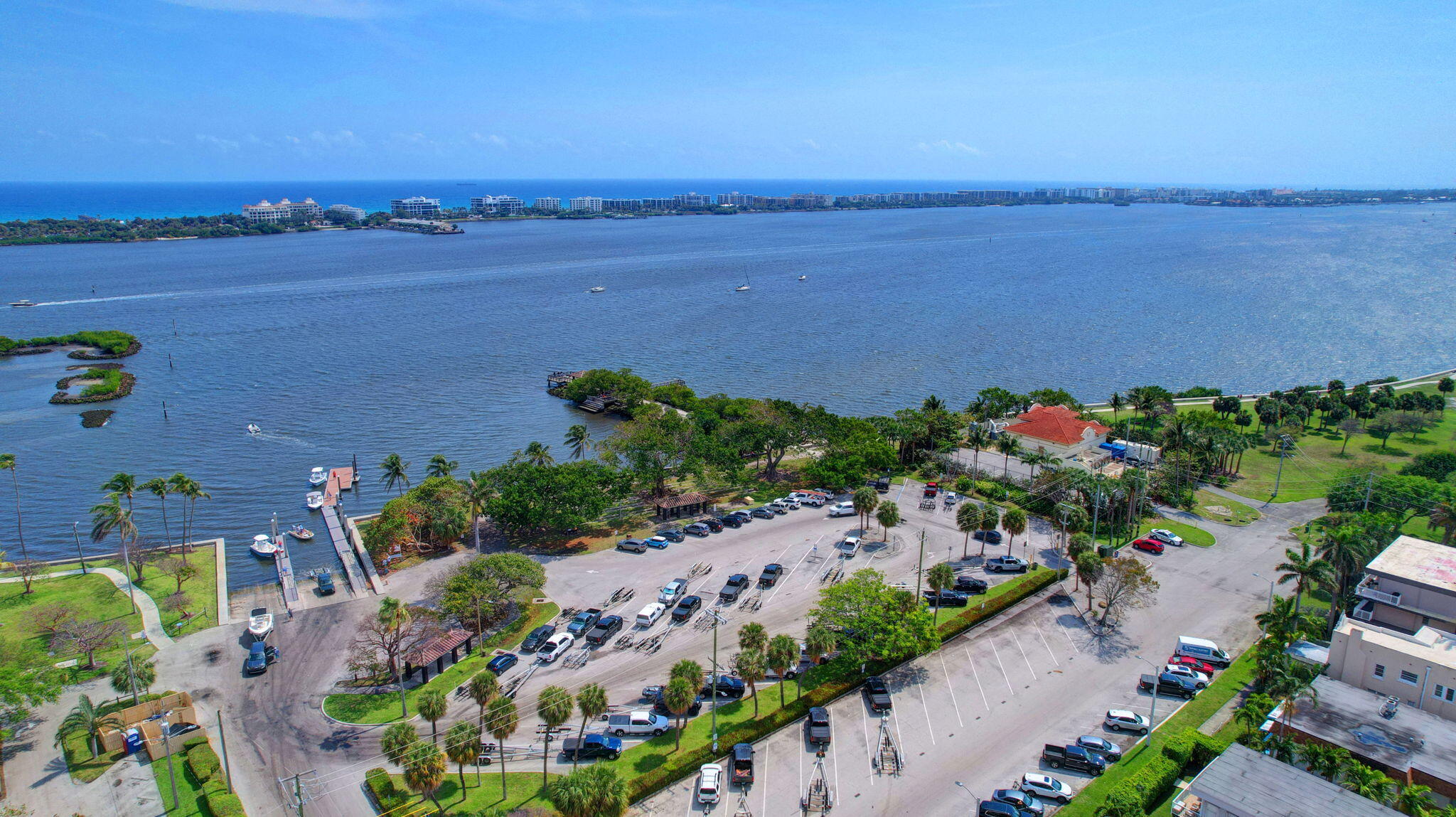 NORTH LAKE WORTH - Residential