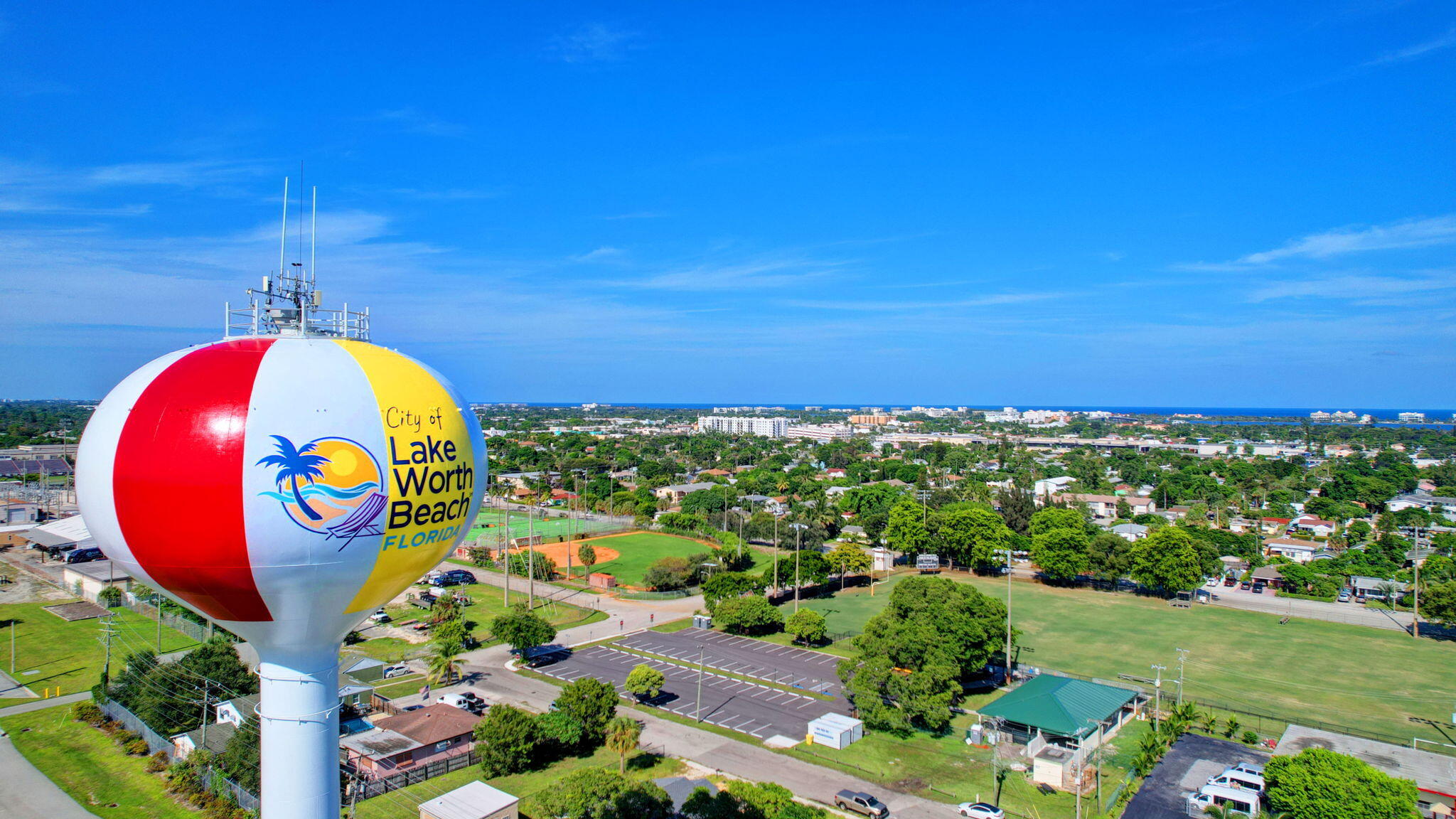 NORTH LAKE WORTH - Residential