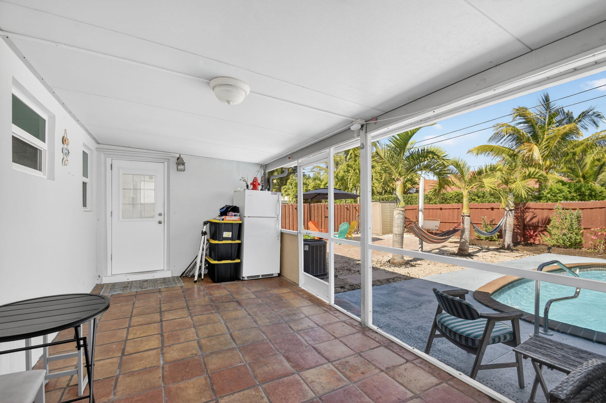 NORTH LAKE WORTH - Residential