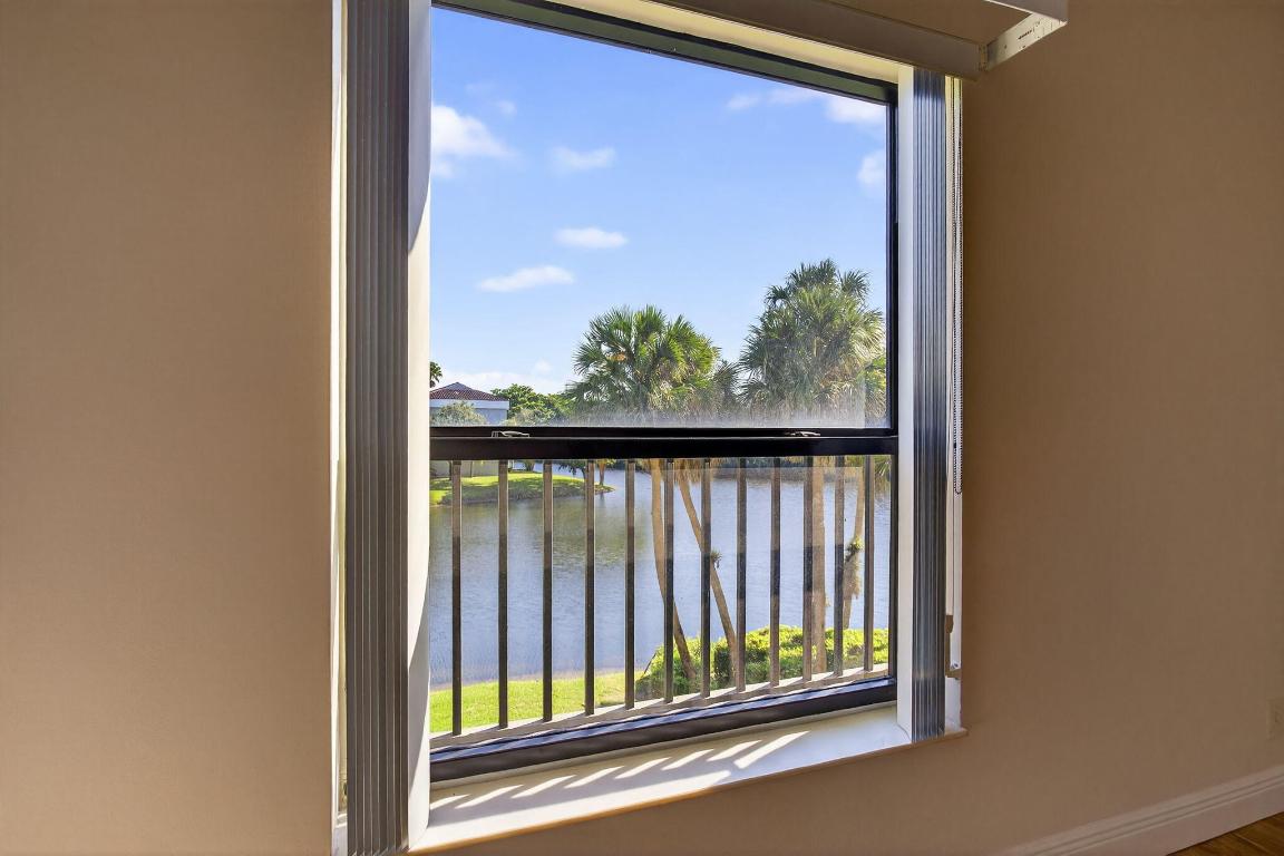 TRADEWINDS C CONDO - Residential