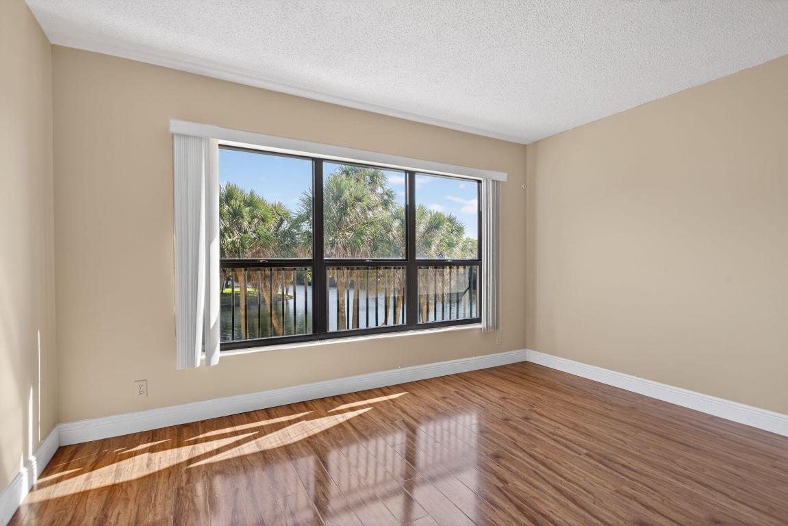 TRADEWINDS C CONDO - Residential