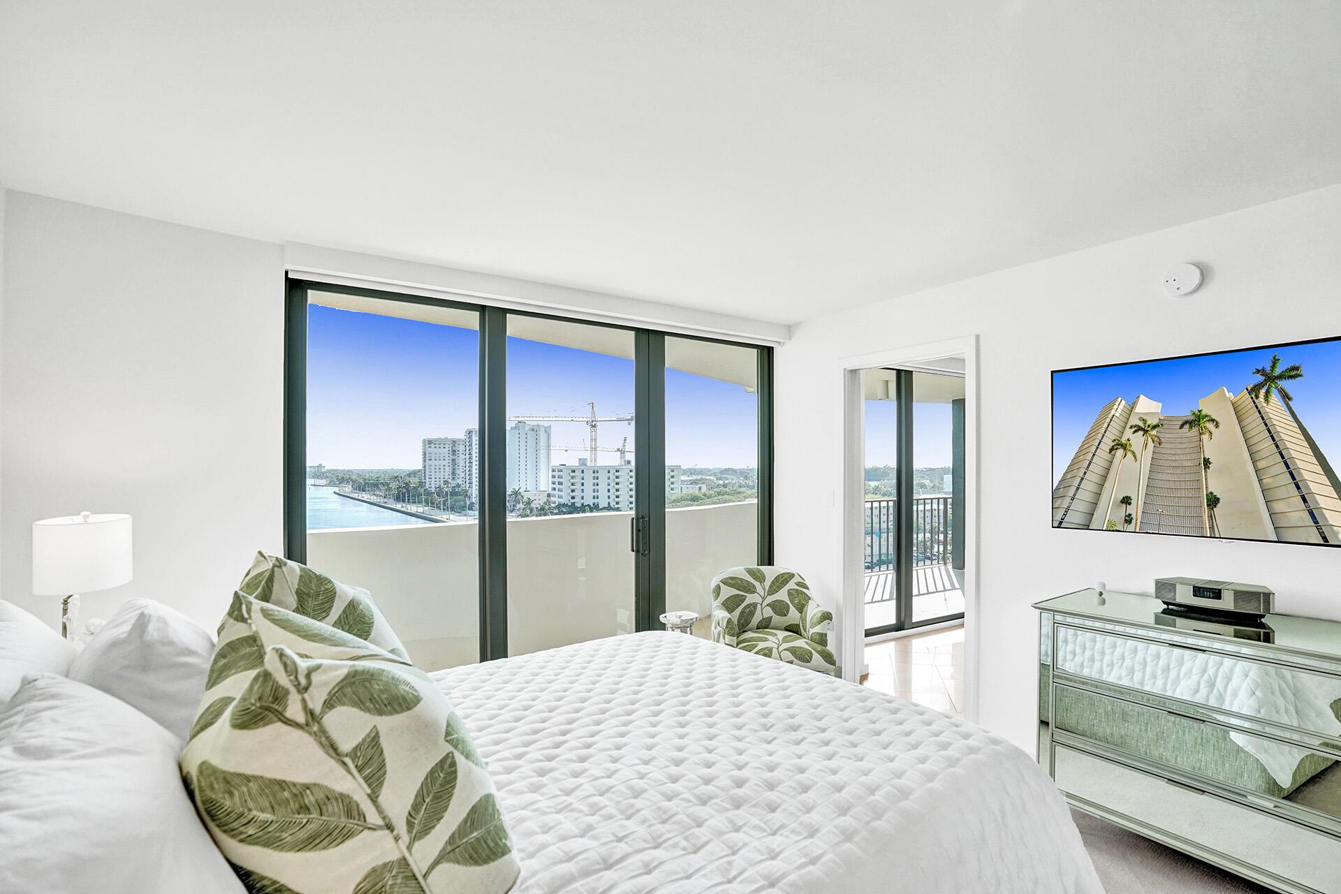 Trianon Condominium - Residential