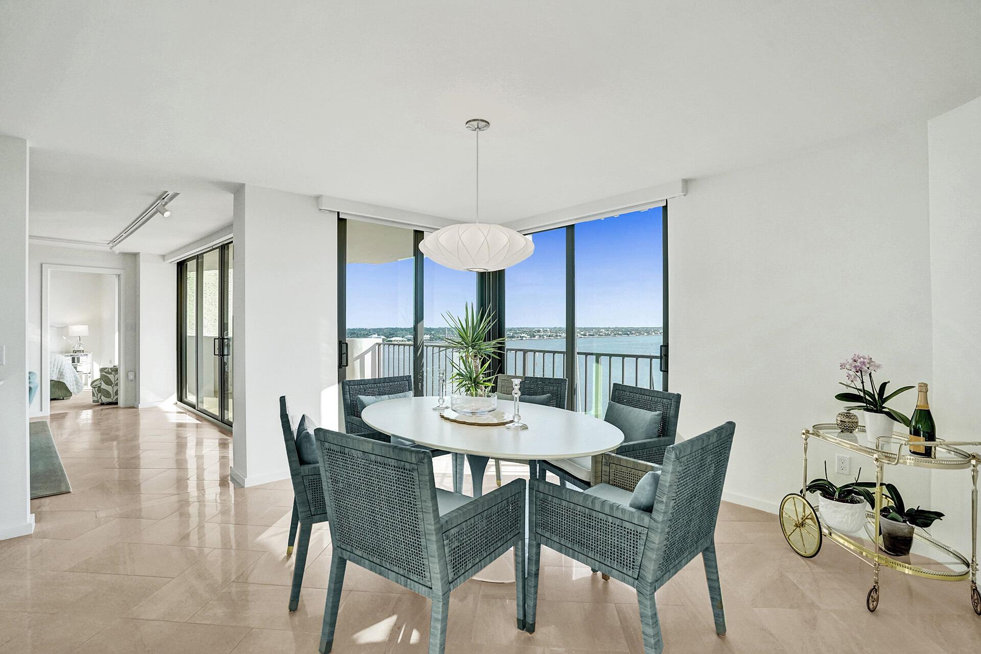 Trianon Condominium - Residential