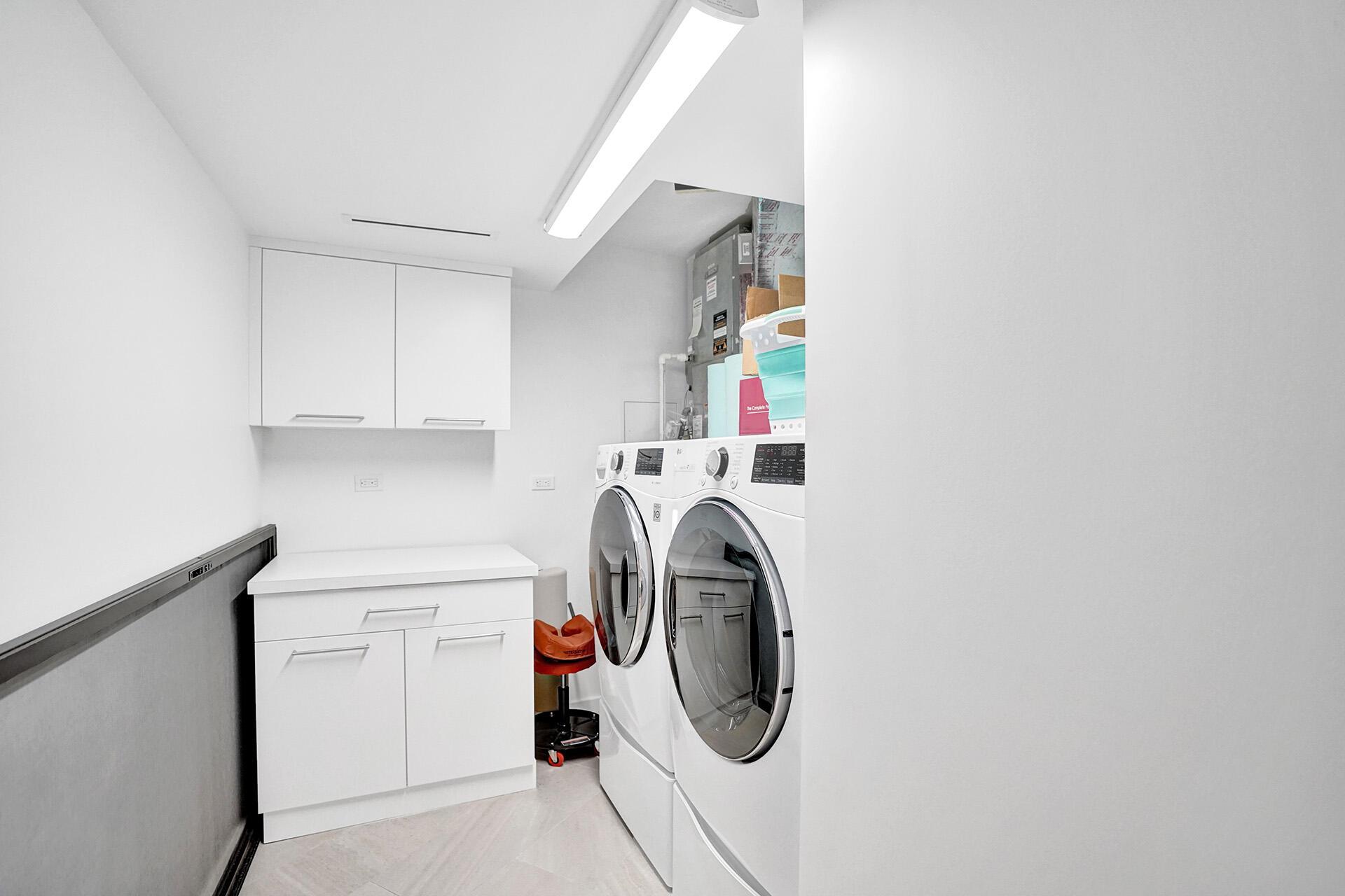 Trianon Condominium - Residential