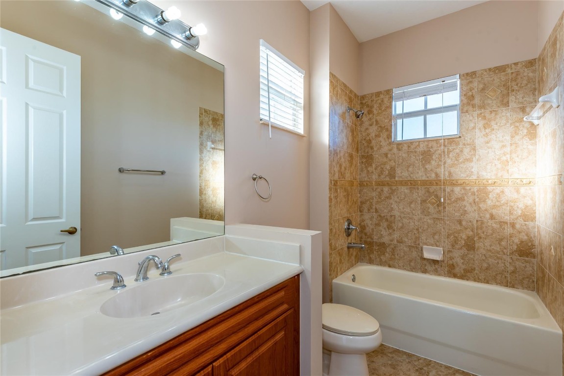 CYPRESS POINTE IV AT HERO - Residential Lease