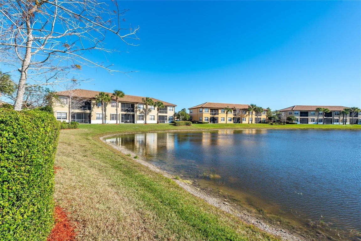 CYPRESS POINTE IV AT HERO - Residential Lease