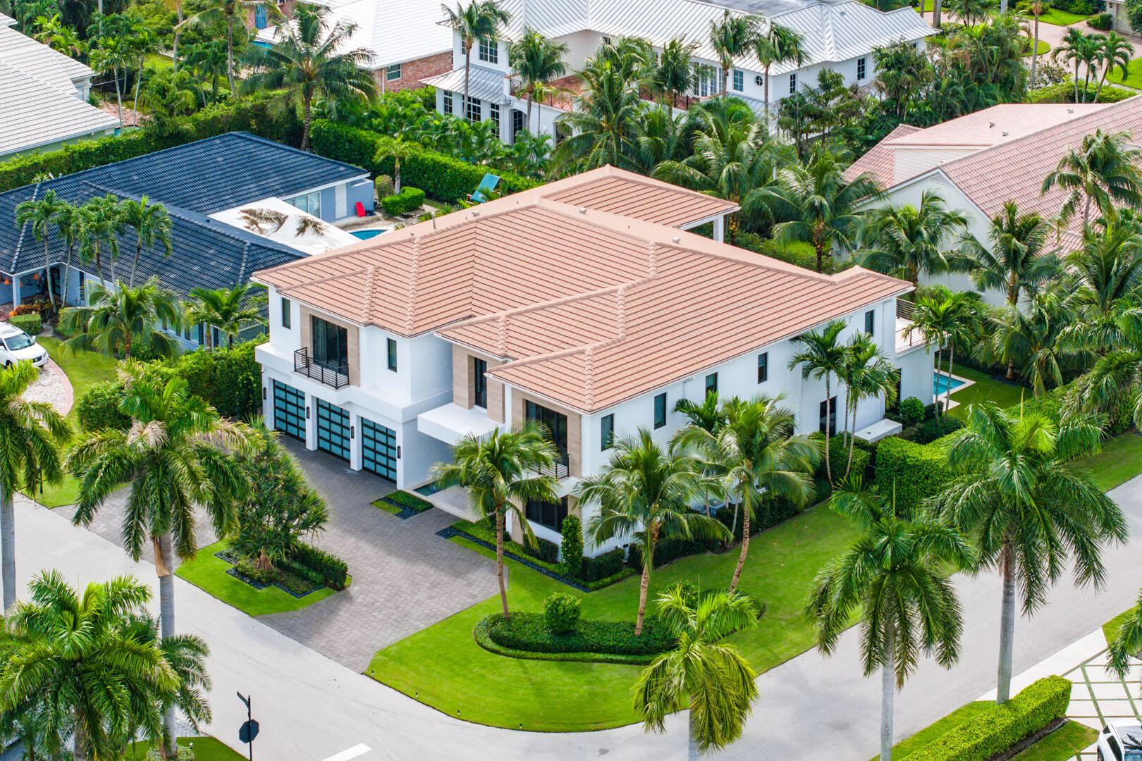 ROYAL PALM YACHT & COUNTR - Residential