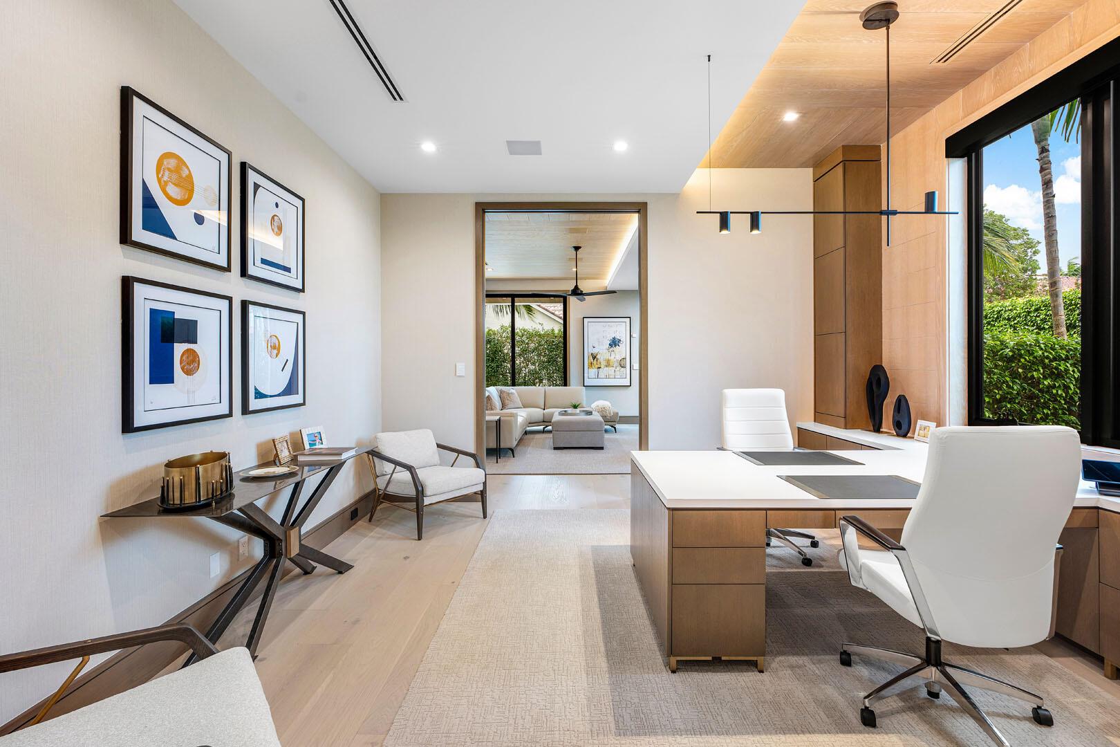 ROYAL PALM YACHT & COUNTR - Residential