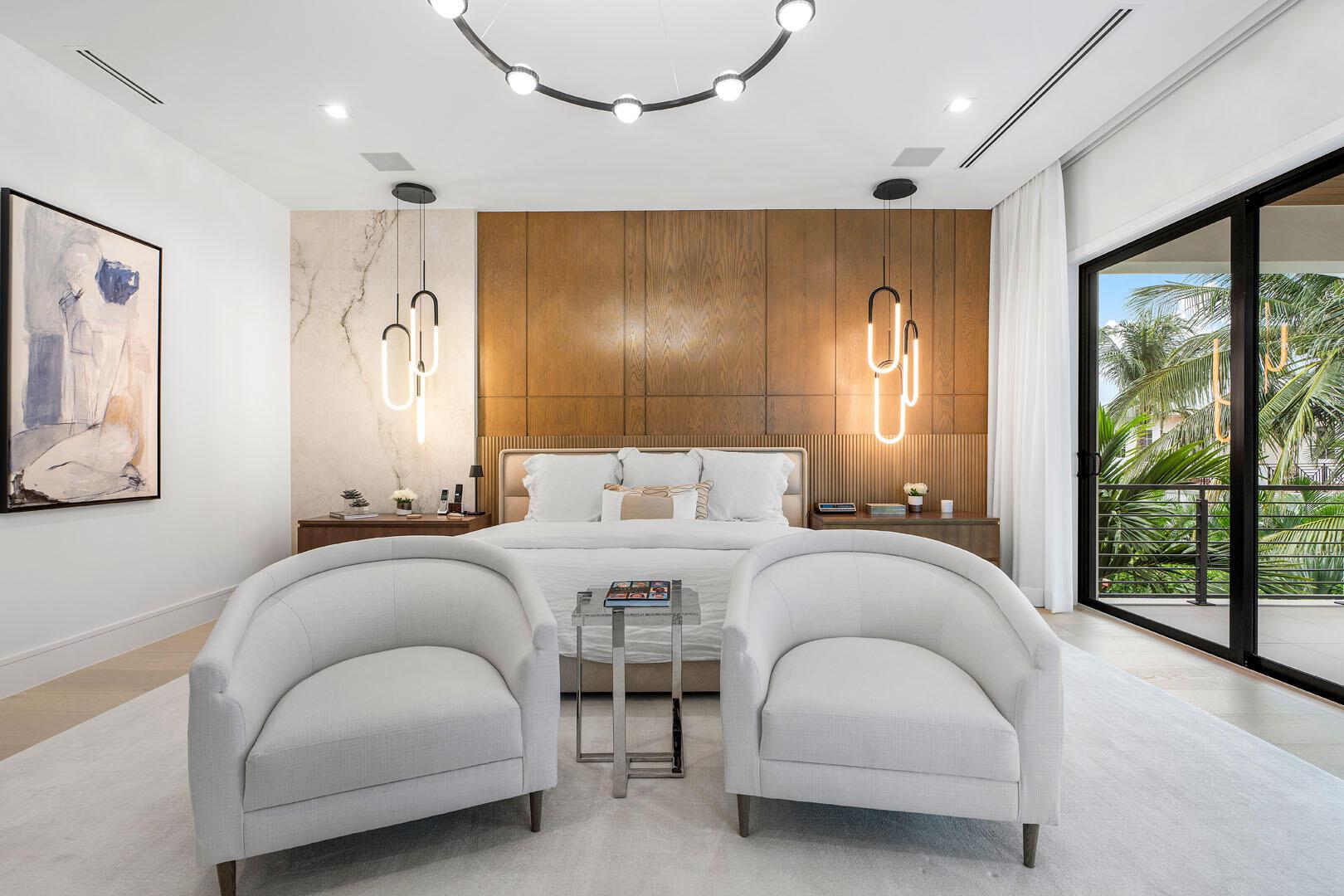 ROYAL PALM YACHT & COUNTR - Residential