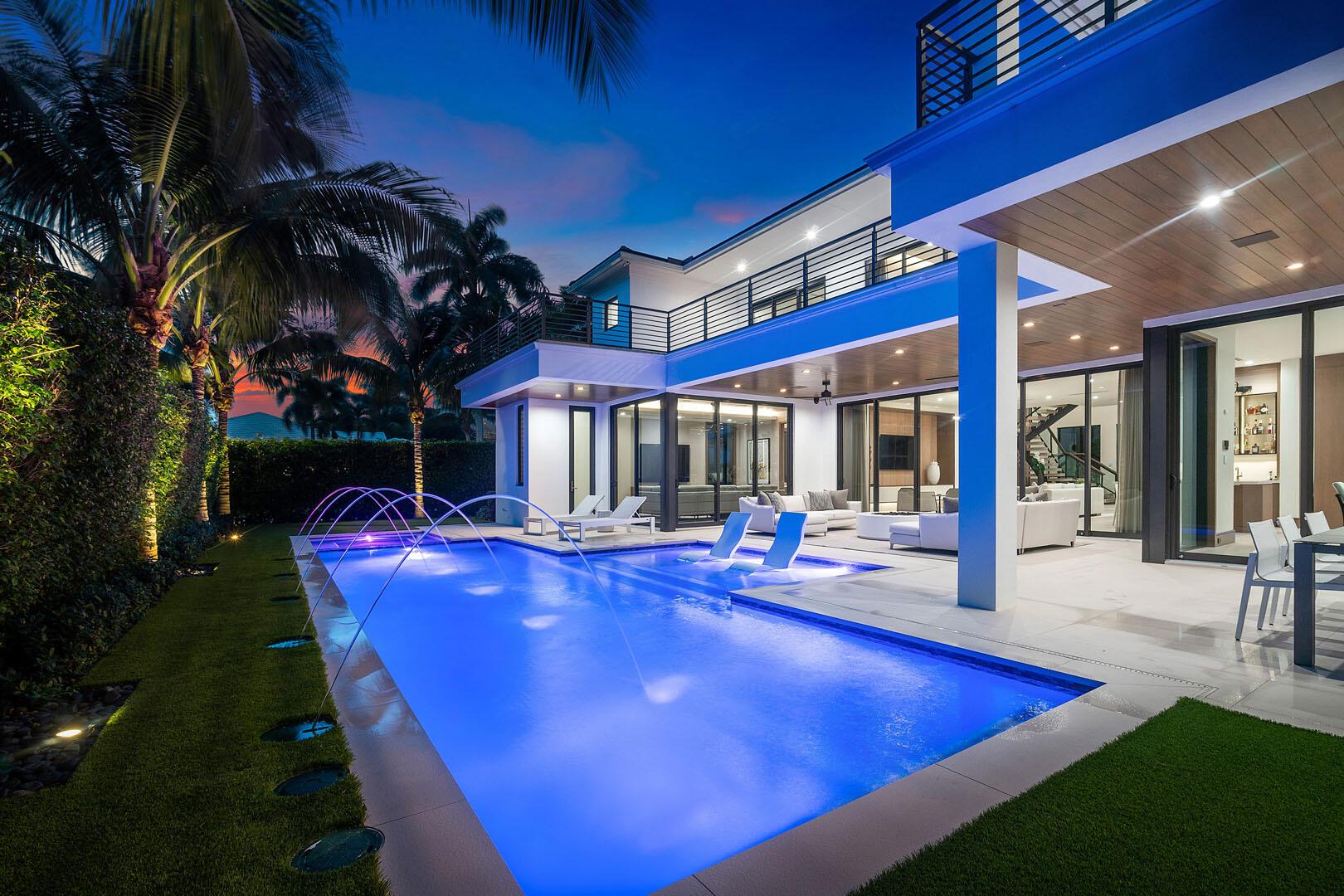 ROYAL PALM YACHT & COUNTR - Residential