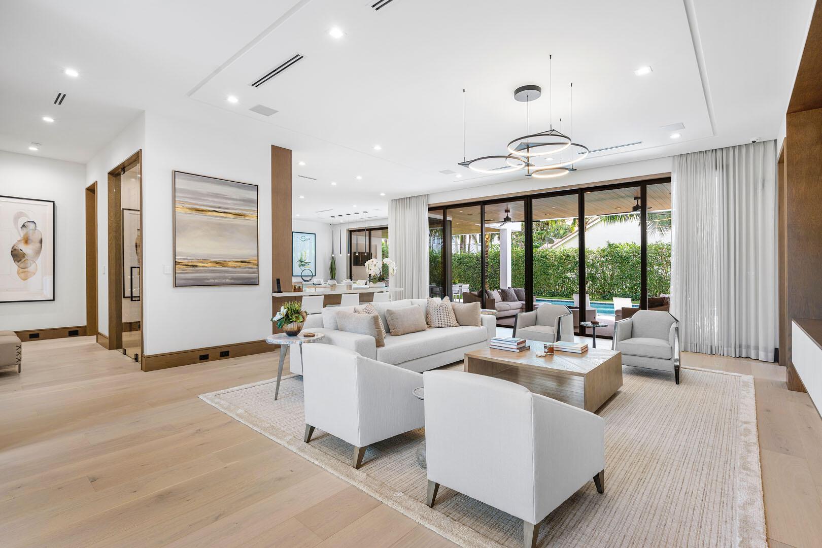 ROYAL PALM YACHT & COUNTR - Residential