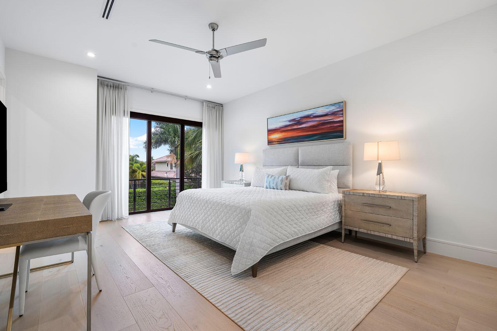 ROYAL PALM YACHT & COUNTR - Residential