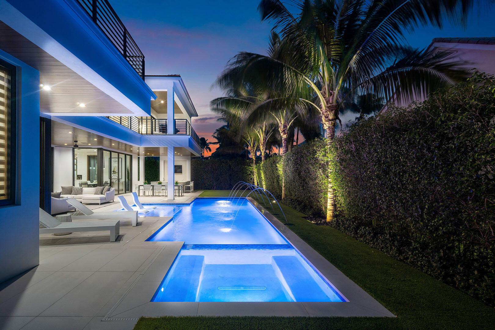 ROYAL PALM YACHT & COUNTR - Residential