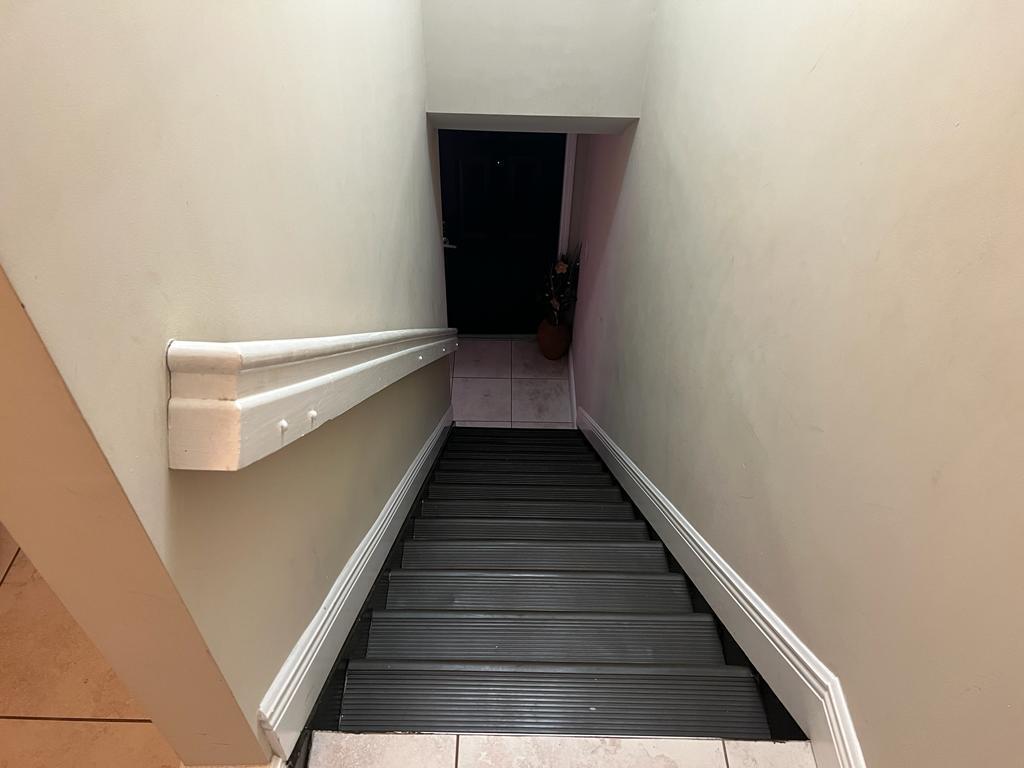 TOWN PARK PLAZA NORTH CON - Residential