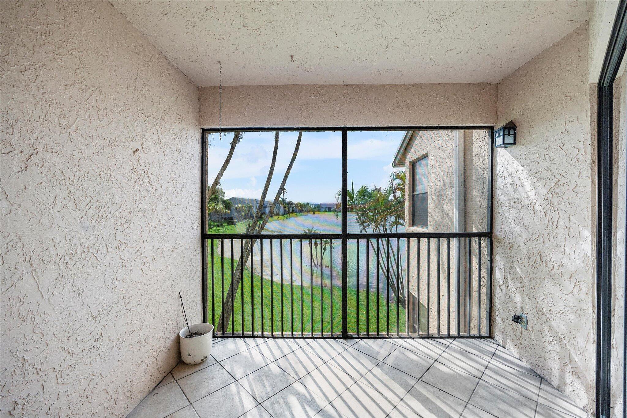 LAKESHORE CONDO 7 - Residential Lease