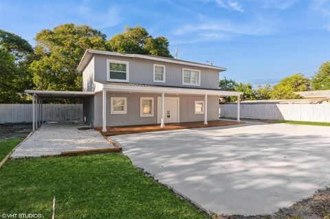 122 SW 9th St Delray Beach FL 33444