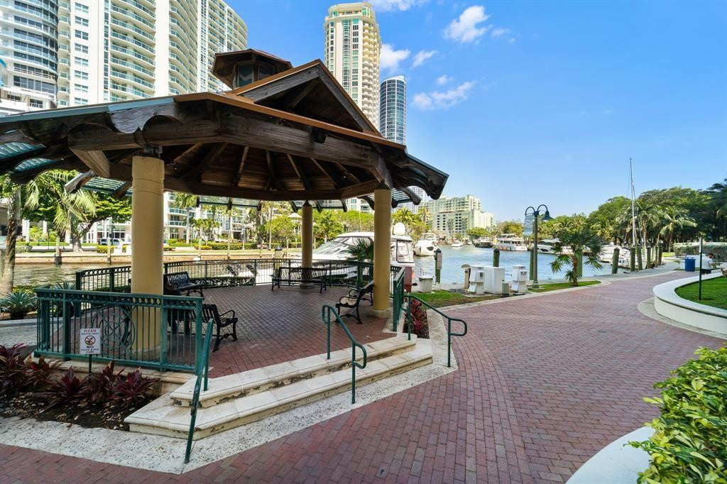 NURIVER LANDING - Residential