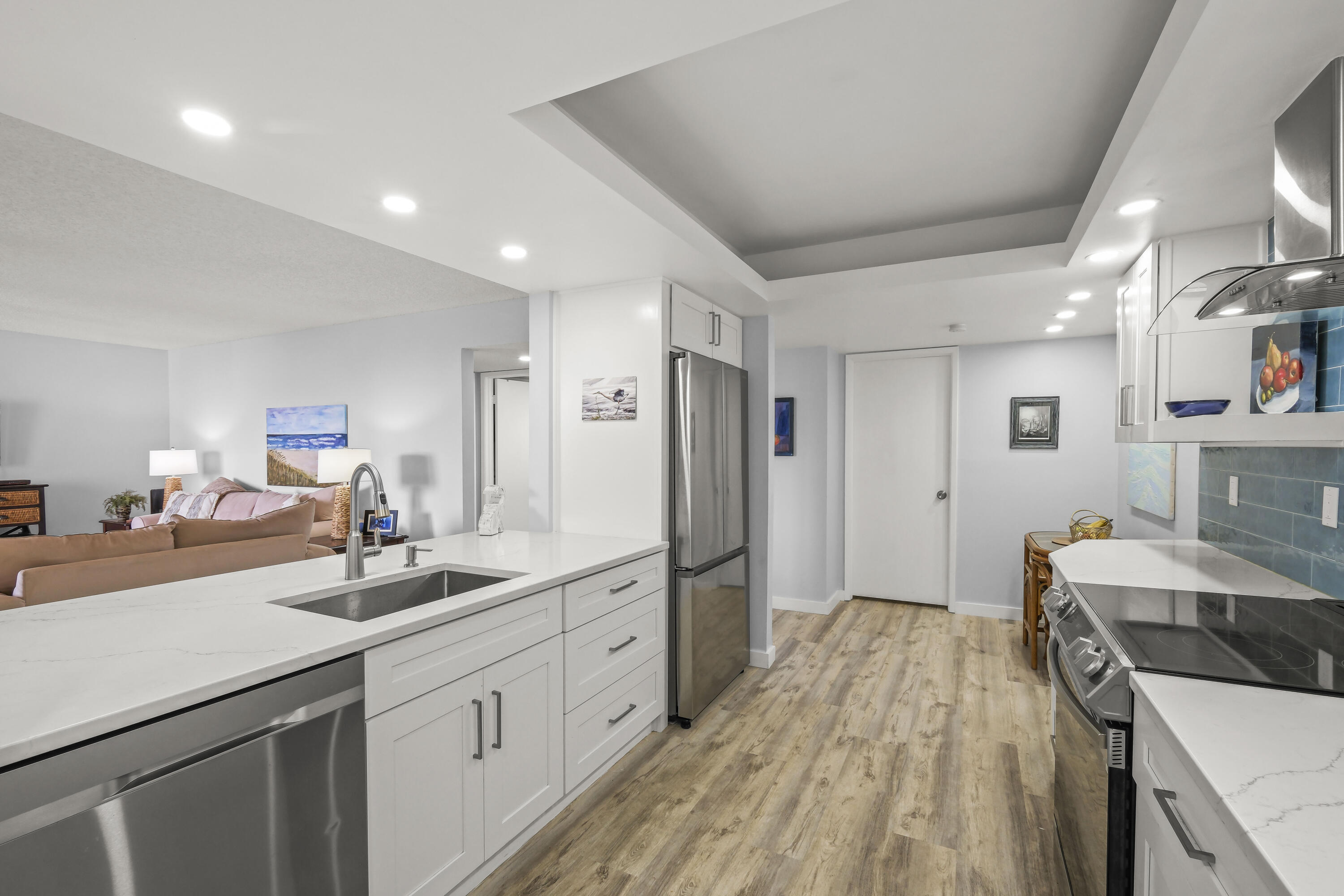 LAVERS DELRAY RACQUET CLUB CONDO - Residential Lease