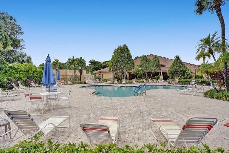 LAVERS DELRAY RACQUET CLUB CONDO - Residential Lease