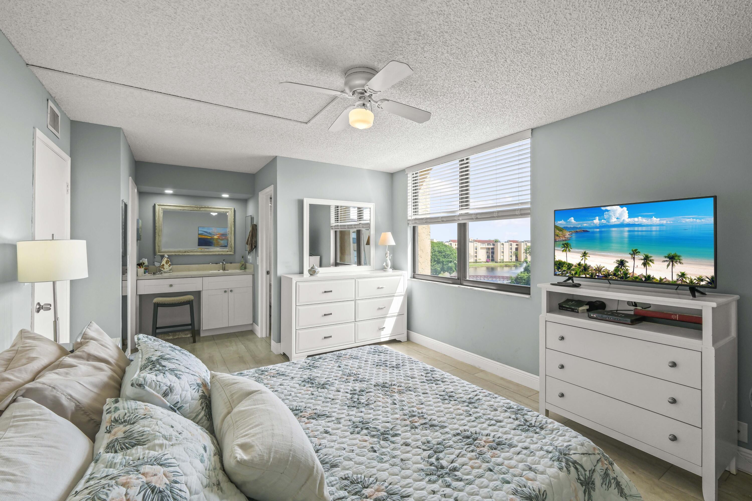 LAVERS DELRAY RACQUET CLUB CONDO - Residential Lease