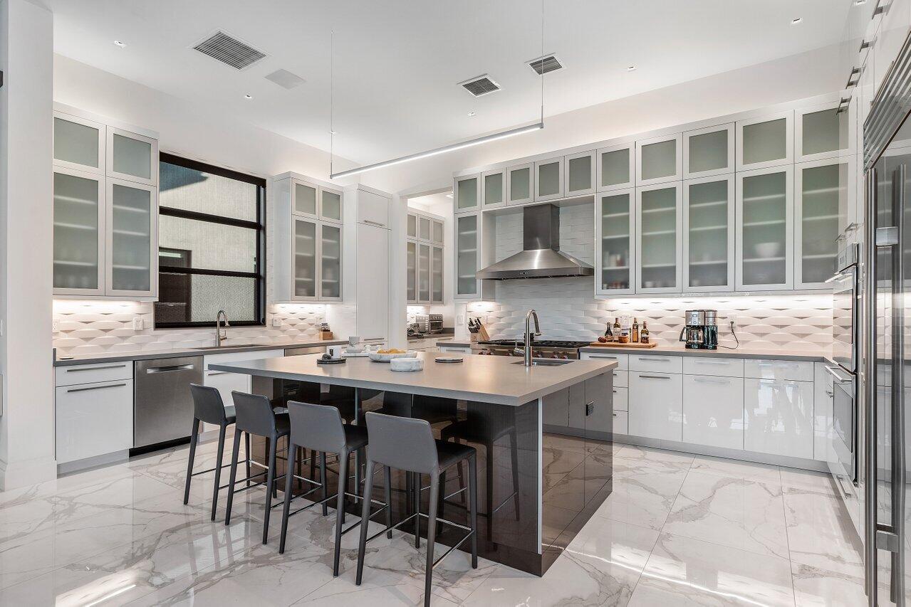 SEVEN BRIDGES - Residential