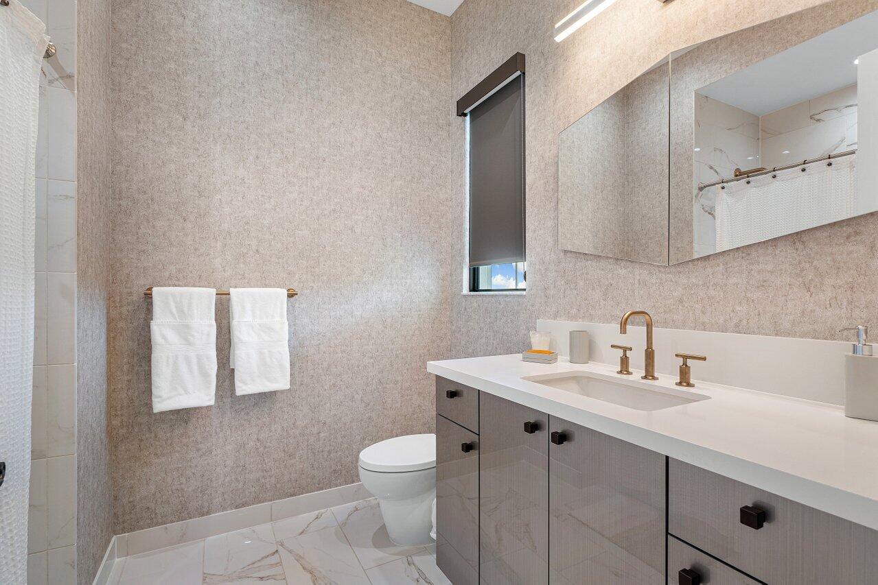 SEVEN BRIDGES - Residential