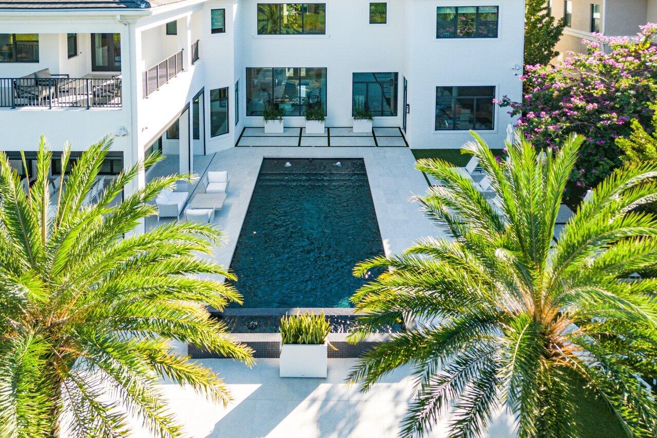 SEVEN BRIDGES - Residential