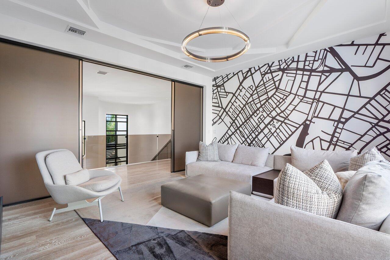 SEVEN BRIDGES - Residential