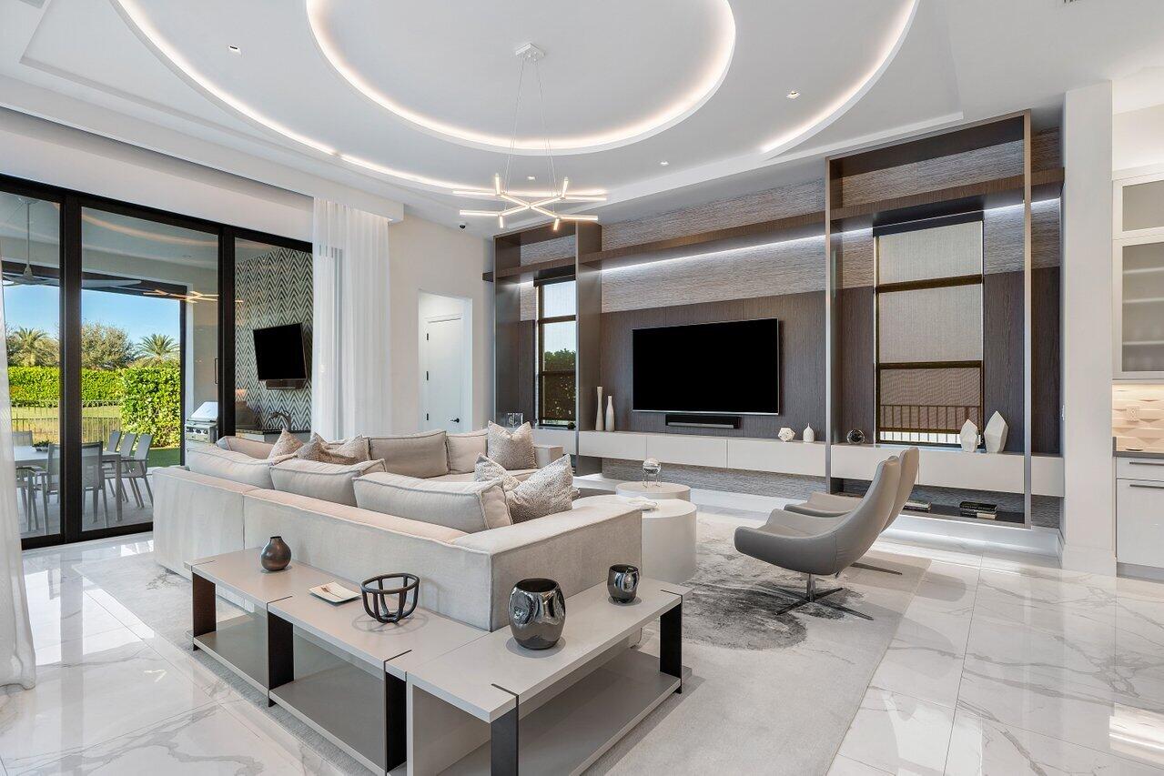 SEVEN BRIDGES - Residential