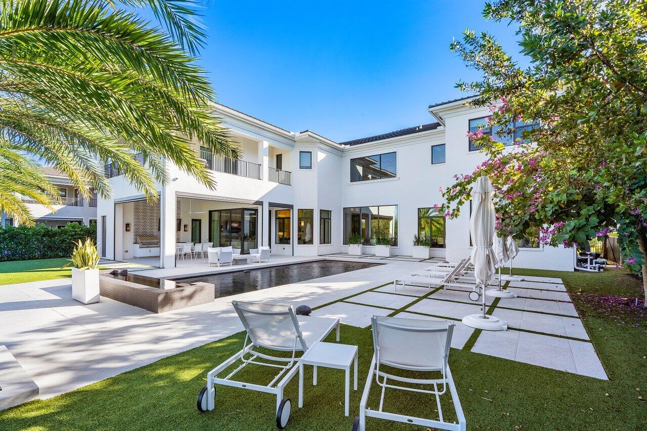 SEVEN BRIDGES - Residential