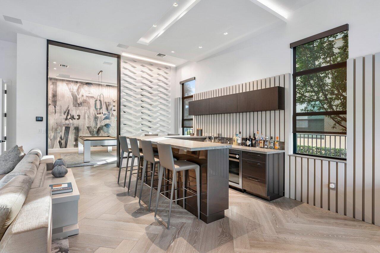 SEVEN BRIDGES - Residential