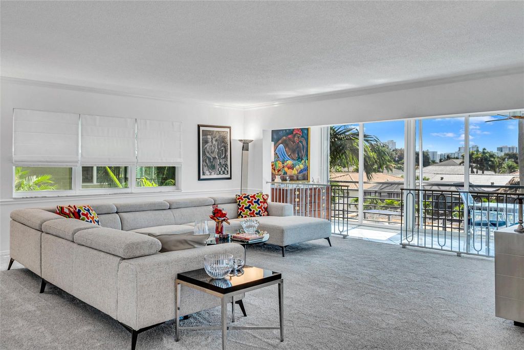 Photo of 3050 NE 47th Ct #201, Fort Lauderdale, FL 33308 (MLS # F10533541)