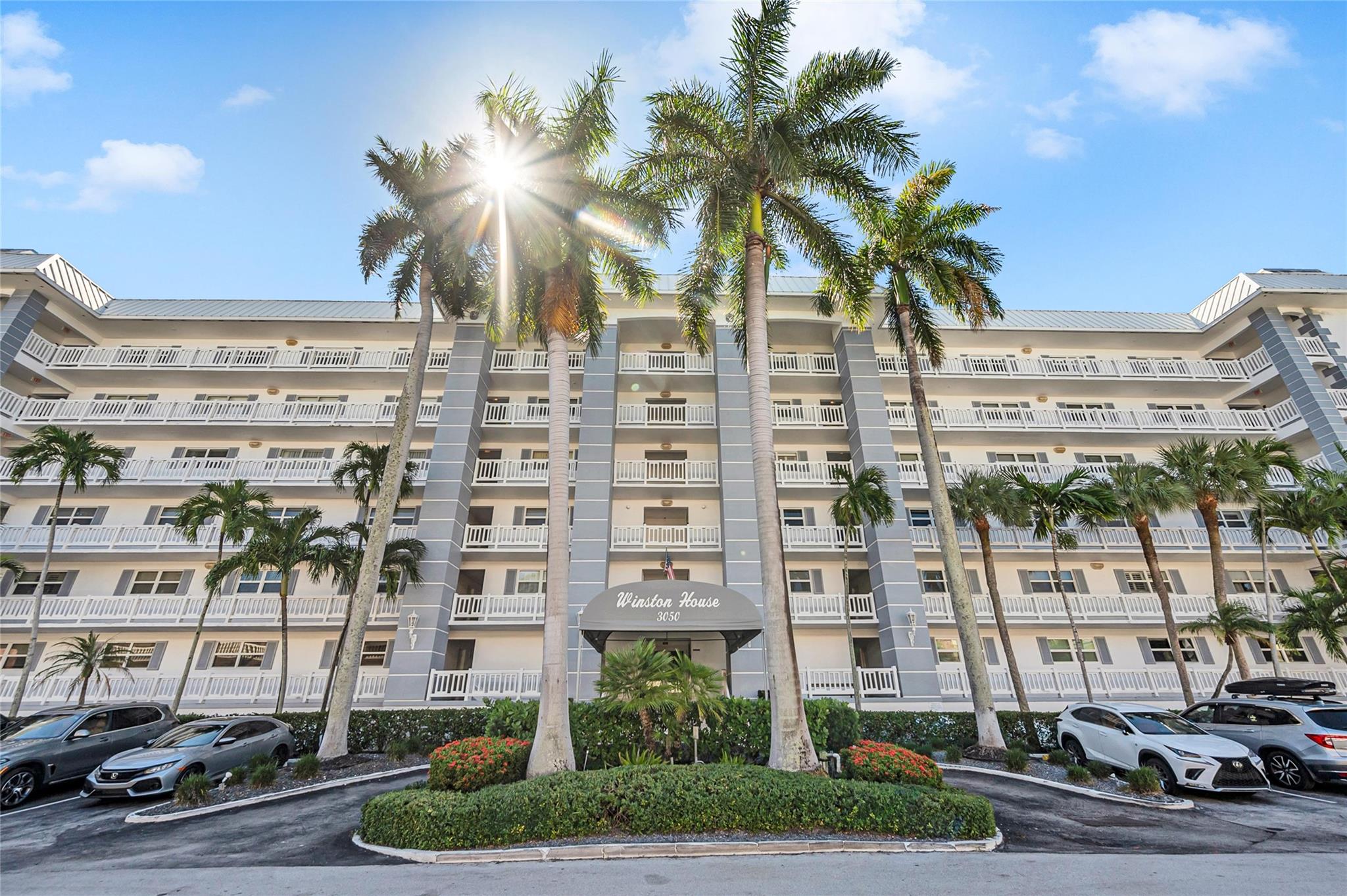 3050 NE 47th Ct 201