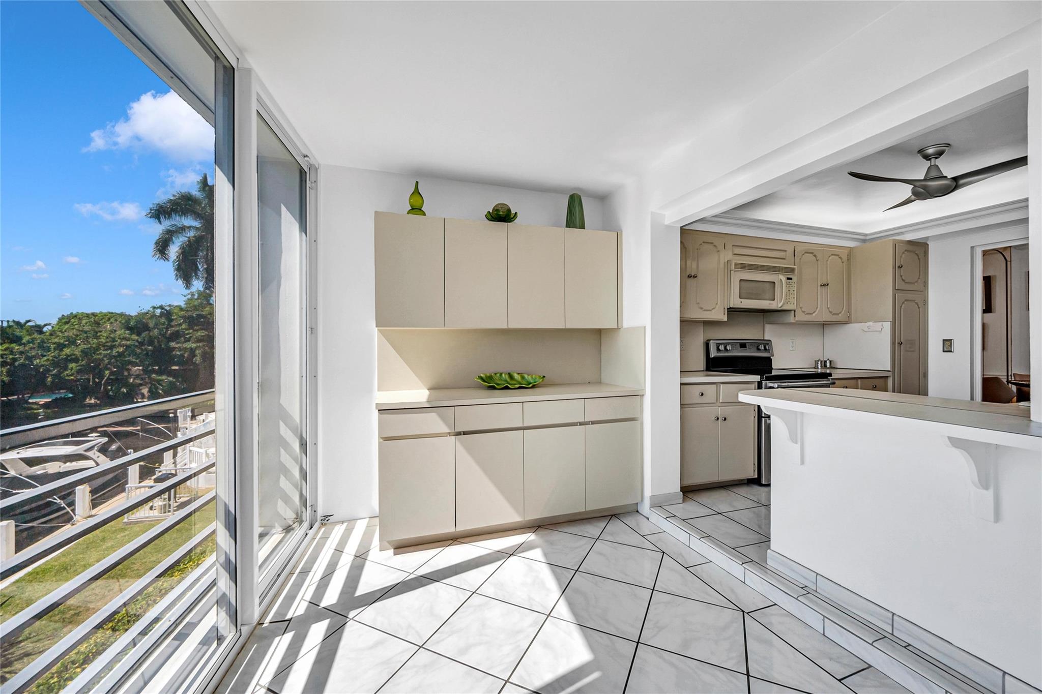 Winston House - Residential