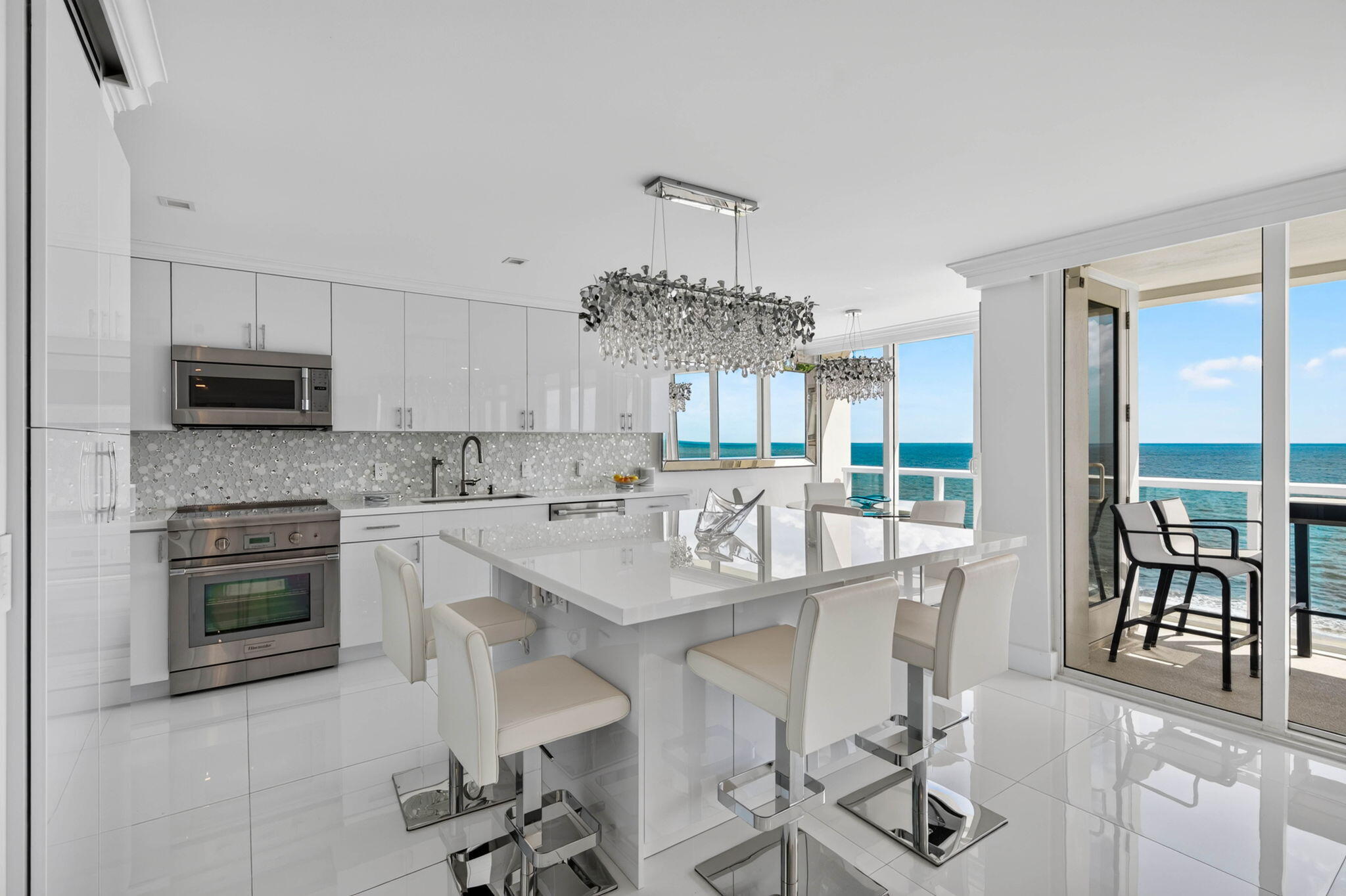 2800 S Ocean Boulevard 8-H